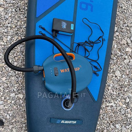 Pompa elettrica WATTSUP Swift 12V con batteria fino a 20PSI per SUP e kayak gonfiabili